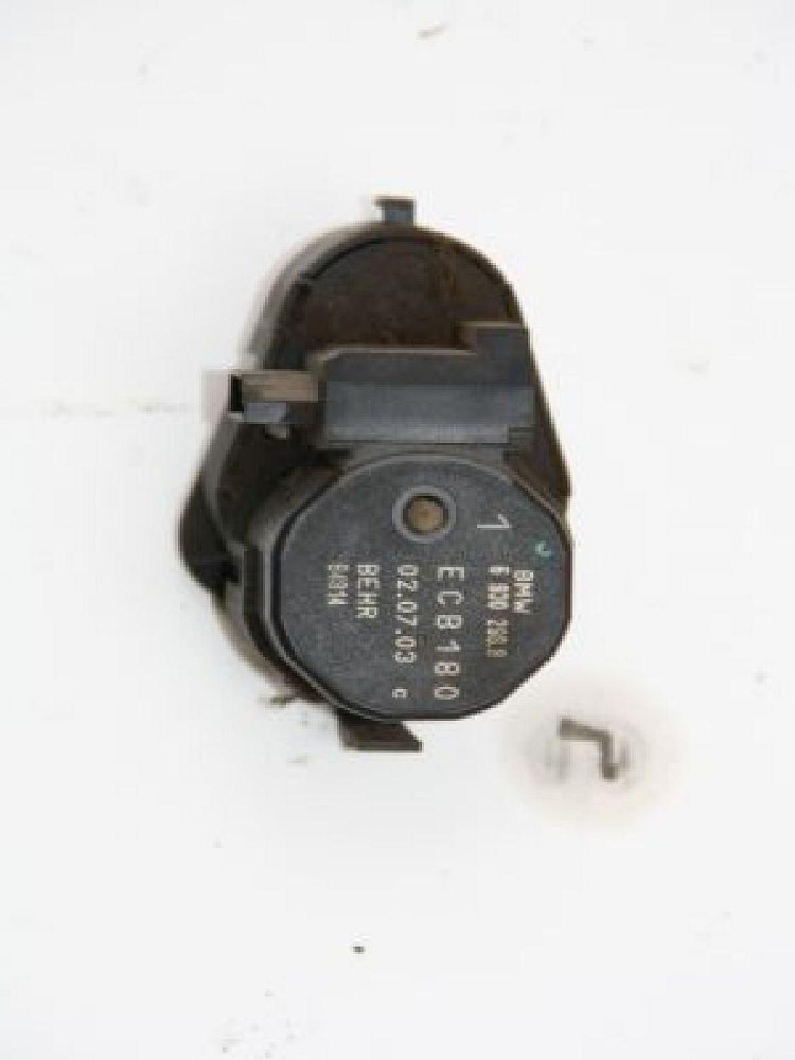 Stellmotor Heizung 69302989 BMW 5er Touring E61