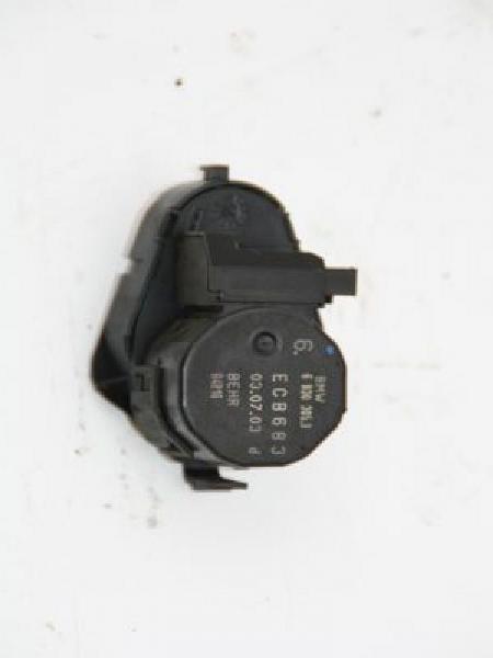 Stellmotor Heizung 69303059 BMW 5er Touring E61