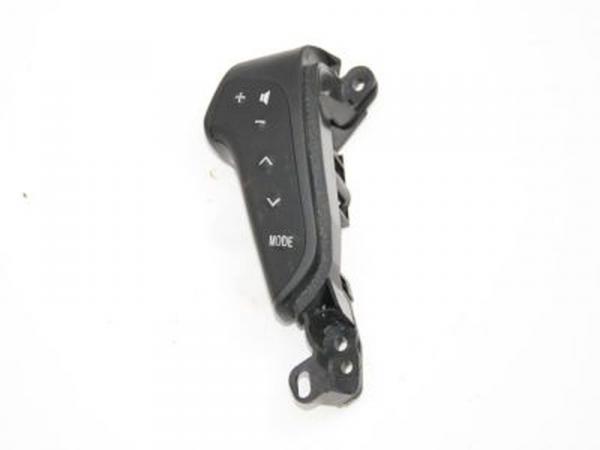 Schalter Radiobedienung 1521J34 Toyota AVENSIS 2 T25