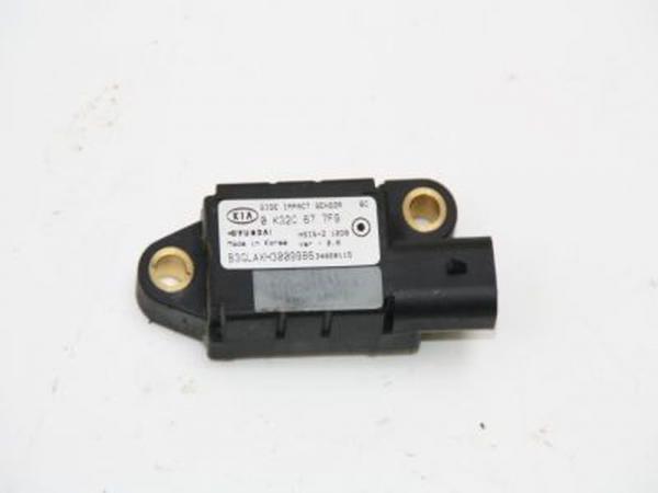 Airbag Sensor links 0K32C677F9 Kia RIO I Kombi DC