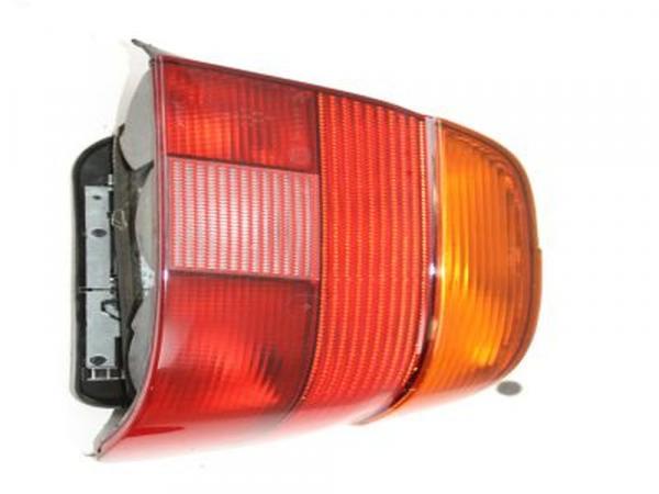 Rückleuchte rechts 63218363558 BMW 5er E39