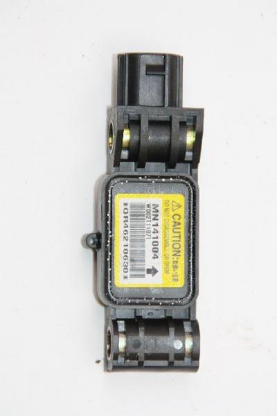 Airbag Sensor links MN141004 Mitsubishi GRANDIS