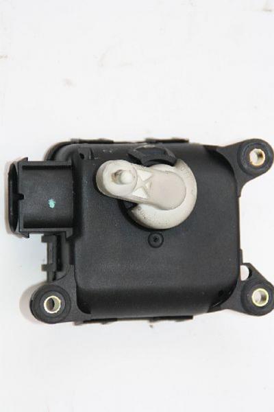 Stellmotor Heizung 4B2820511J Audi A6 4B C5