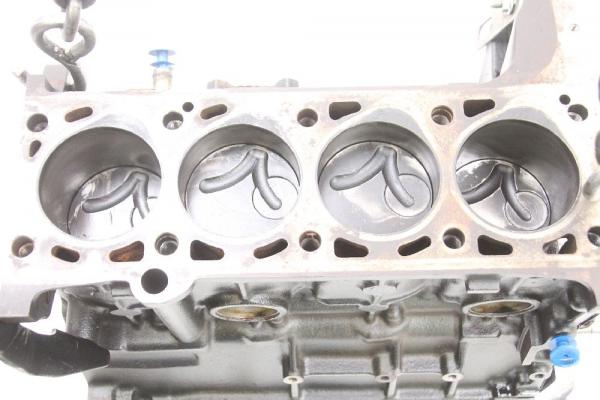 Motorblock 11112246702 BMW 3er Touring E36