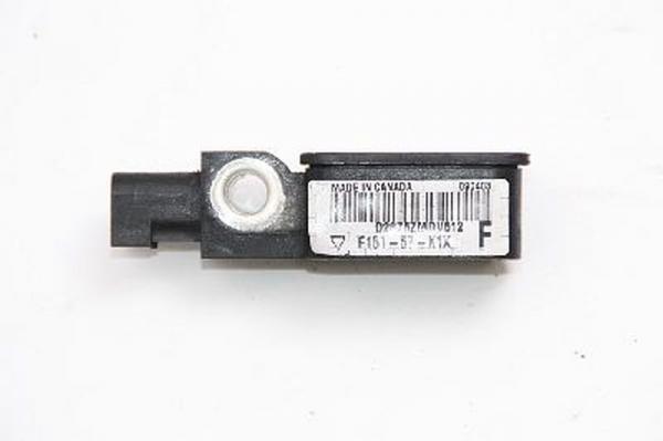 Airbag Sensor links F15157KX1 Mazda RX 8