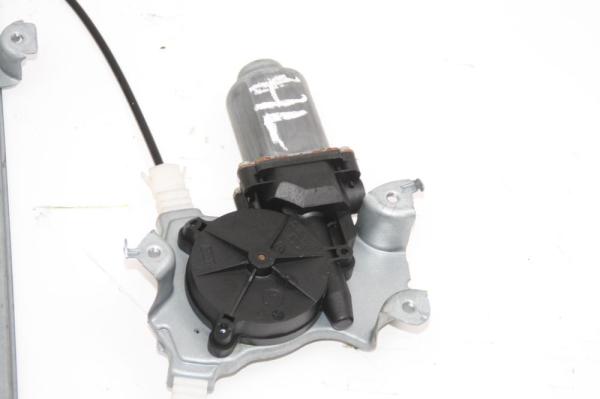 Fensterheber elektrisch hinten links 82731EB300 Nissan PATHFINDER R51