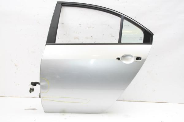 Tür hinten links 82101BA030 Nissan PRIMERA 3 Hatchback P12