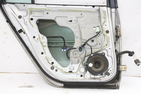 Tür hinten links 82101BA030 Nissan PRIMERA 3 Hatchback P12