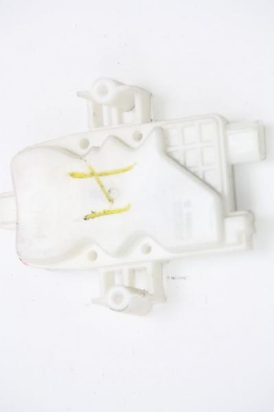 Stellmotor ZV Heckklappe MN127002 Mitsubishi LANCER 7 KOMBI CS
