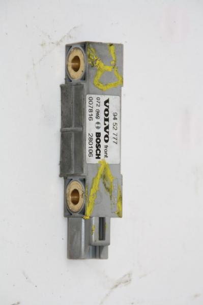 Airbag Sensor rechts 9452777 Volvo V70 II