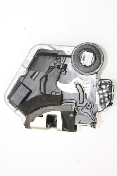Türschloß hinten links 6906042030 Toyota RAV4 3 SA CA