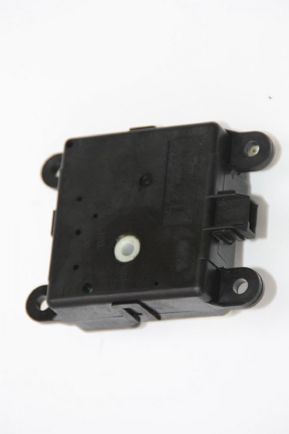 Stellmotor Heizung 3C270 Nissan ALMERA Tino