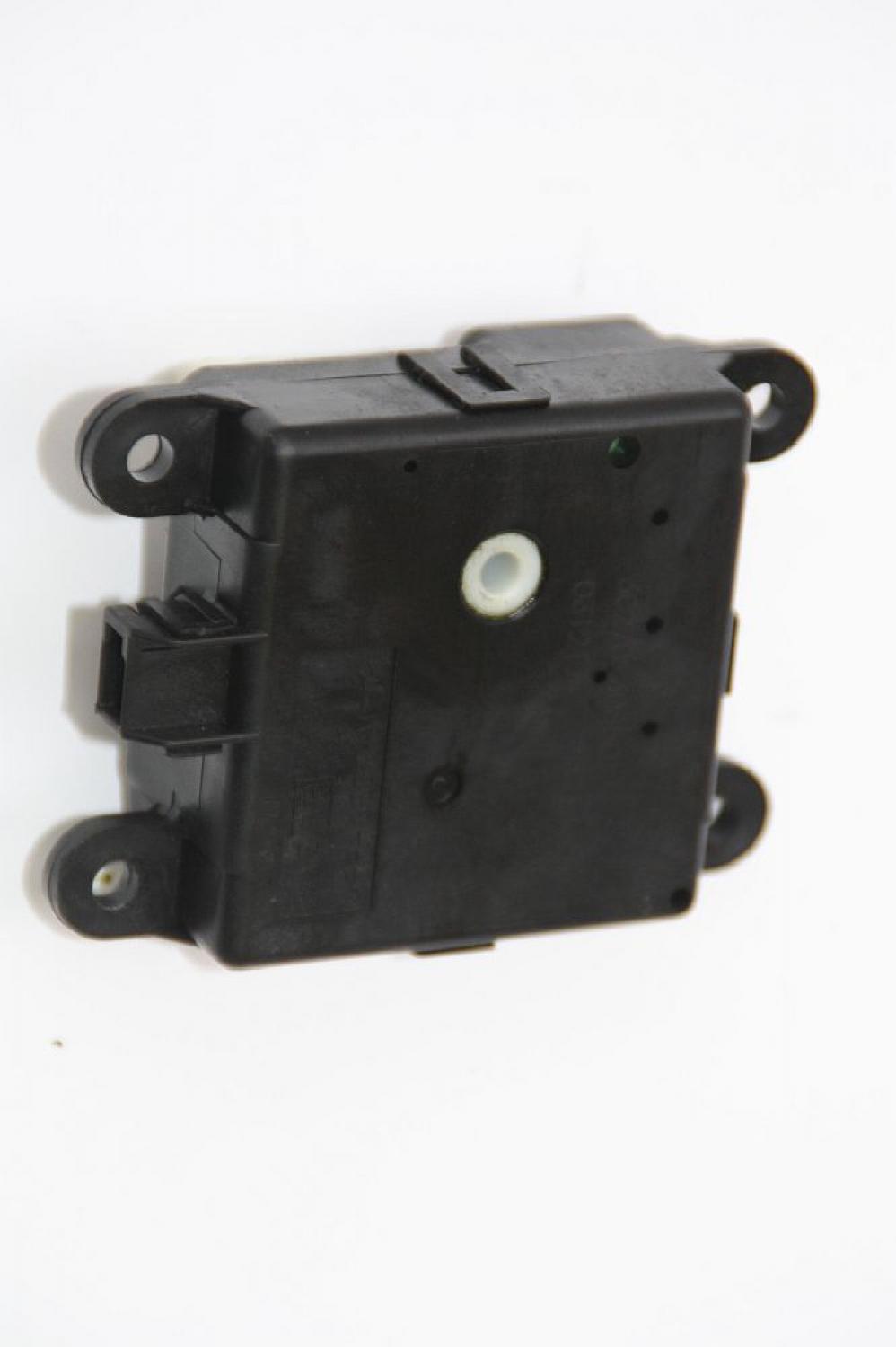 Stellmotor Heizung 3C270 Nissan ALMERA Tino