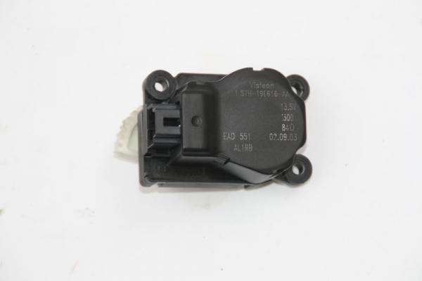 Stellmotor Heizung 1S7H19E616AA Ford MONDEO 3 STH