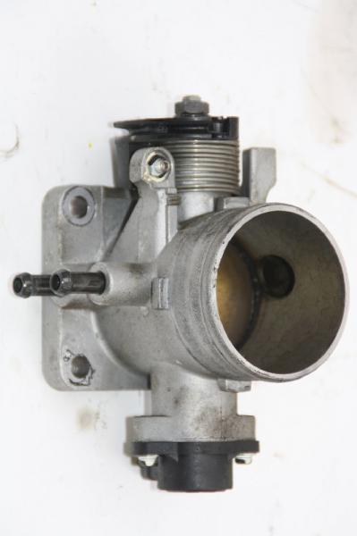 Drosselklappenstutzen 951002G860 Kia RIO 2 JB
