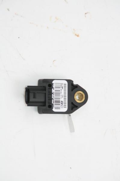 Airbag Sensor rechts 959209F100 Kia RIO 2 JB