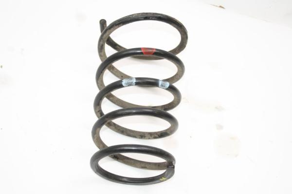 Feder hinten rechts 550208H762 Nissan X-TRAIL 1