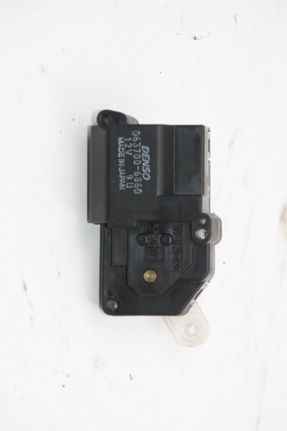 Stellmotor Heizung 0637006860 Land Rover DISCOVERY 2