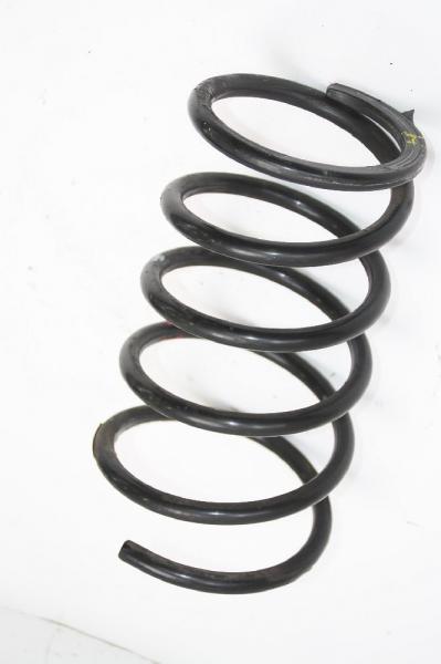 Feder hinten rechts 550208H762 Nissan X-TRAIL 1