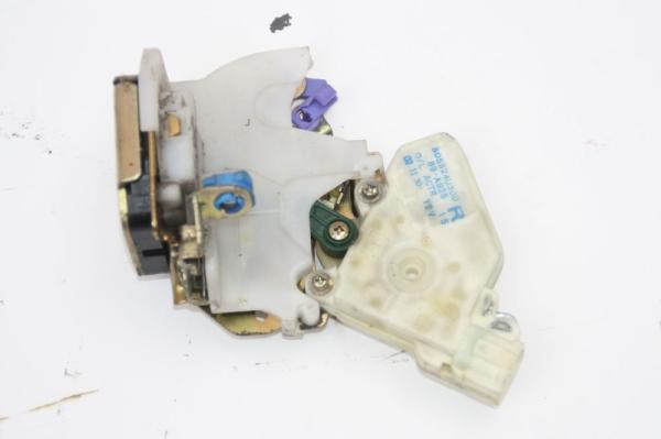 Türschloß hinten rechts 805524U300 Nissan X-TRAIL 1