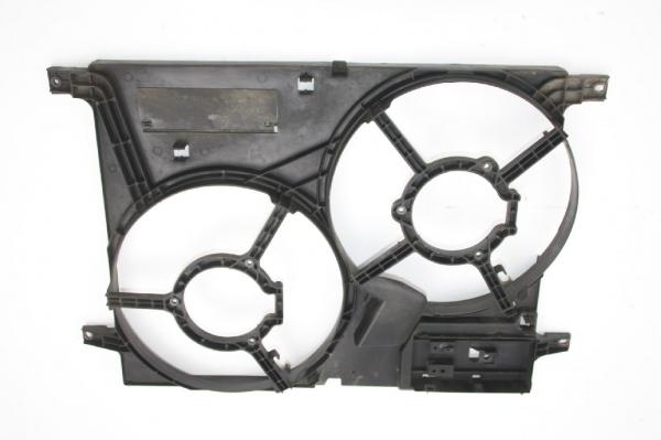 Lüfterzarge 8240327 Land Rover FREELANDER 1 LN