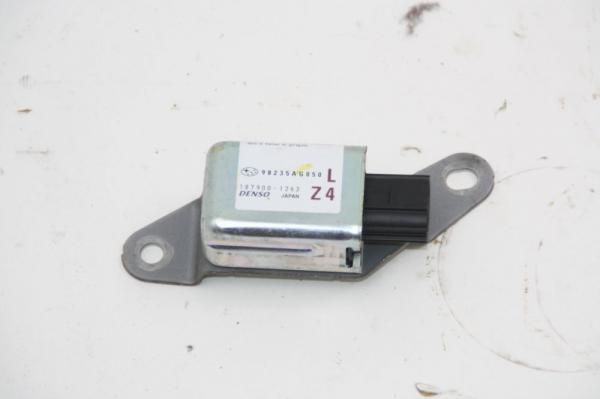Airbag Sensor links 98235AG050 Subaru OUTBACK 2