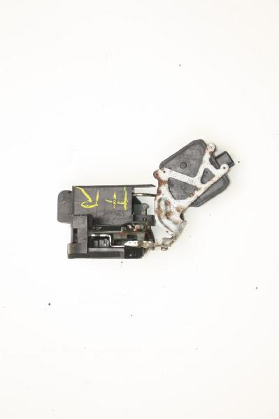 Türschloß hinten rechts 814203A000 Hyundai TRAJET
