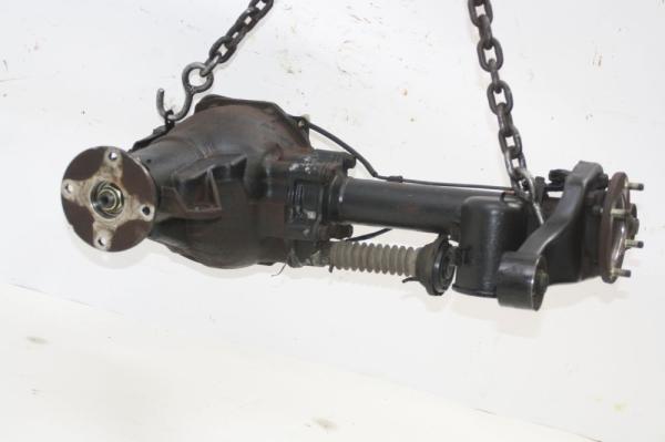 Achse vorn MR548646 Mitsubishi PAJERO 3 V60