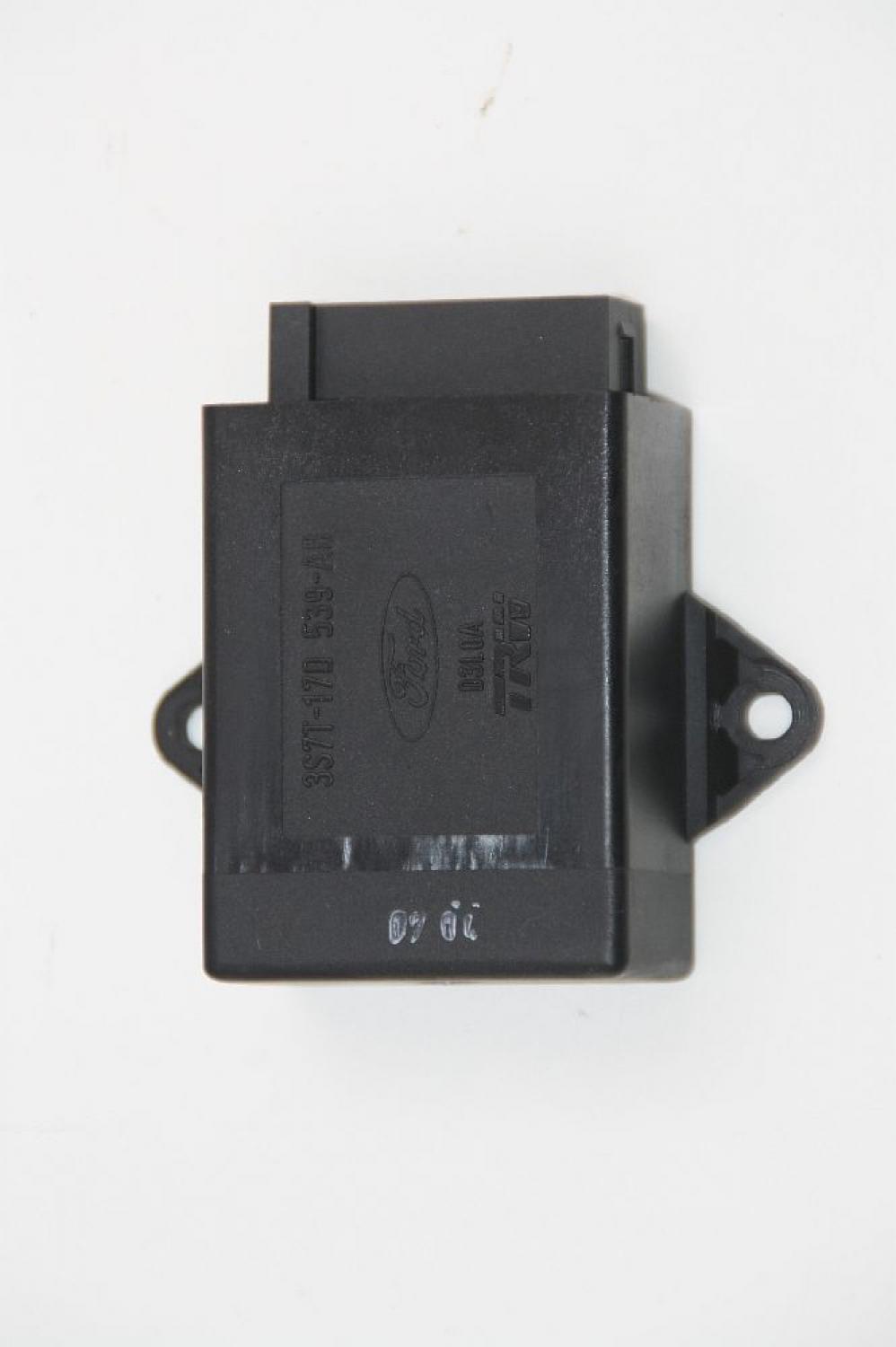 Relais 3S7T17D539AB Ford MONDEO 3 Turnier