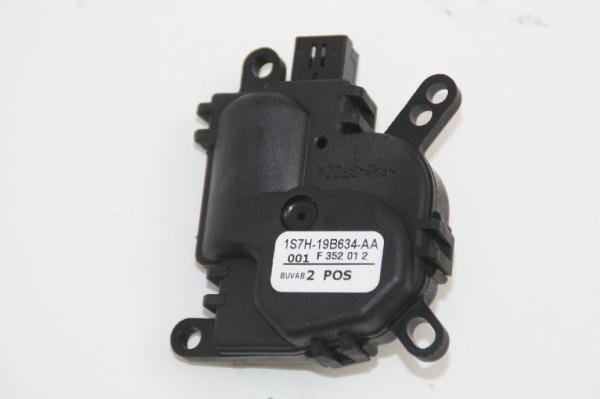 Stellmotor Heizung 1S7H19B634AA Ford MONDEO 3
