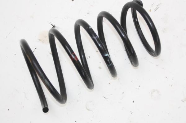 Feder hinten links 550208H712 Nissan X-TRAIL 1