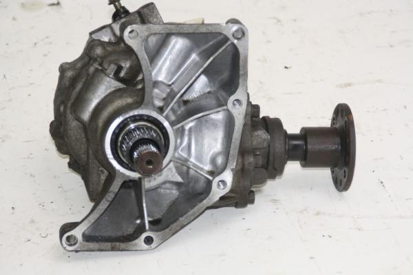 Getriebe Verteilergetriebe 331008H55B Nissan X-TRAIL 1