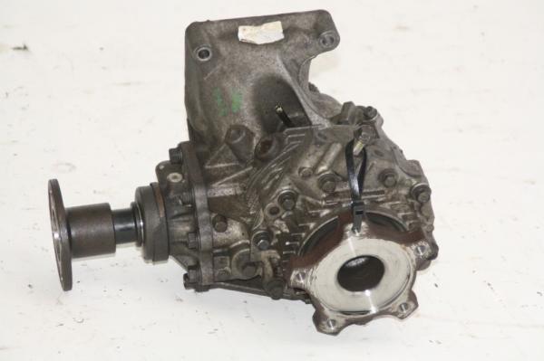Getriebe Verteilergetriebe 331008H55B Nissan X-TRAIL 1