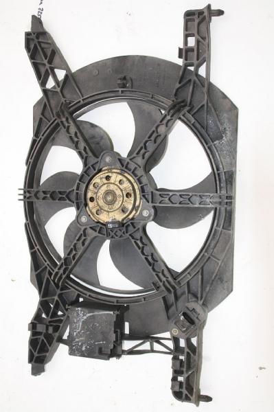 Stellmotor Heckklappe Chrysler PT CRUISER 05067139AB 05-2002 gebraucht 1