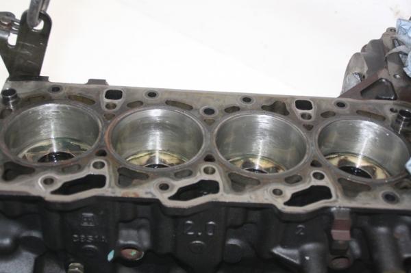 Motorblock 2S7Q6010AE Ford MONDEO 3 Turnier