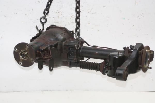 Achse vorn MR357873 Mitsubishi PAJERO 3 V60