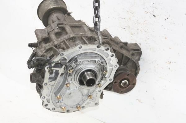 Getriebe Verteilergetriebe 33100VK400 Nissan PICK UP D22
