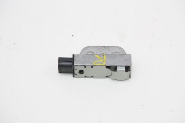 Airbag Sensor rechts FA8H3021210050 Nissan X-TRAIL 1