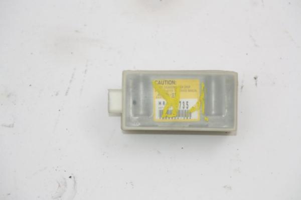 Airbag Sensor rechts MR587735 Mitsubishi OUTLANDER 1