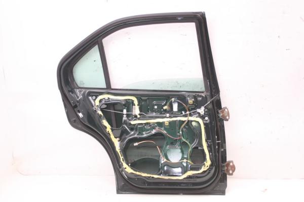 Achsschenkel vorn rechts Opel CORSA C 9156141 1.2 55 KW 75 PS ABS Benzin 02-2002 gebraucht 1