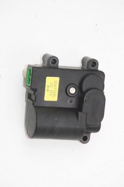 Achsschenkel vorn rechts Ford FIESTA 6 JA 1771022 1.6 88 KW 120 PS ABS Benzin gebraucht 2