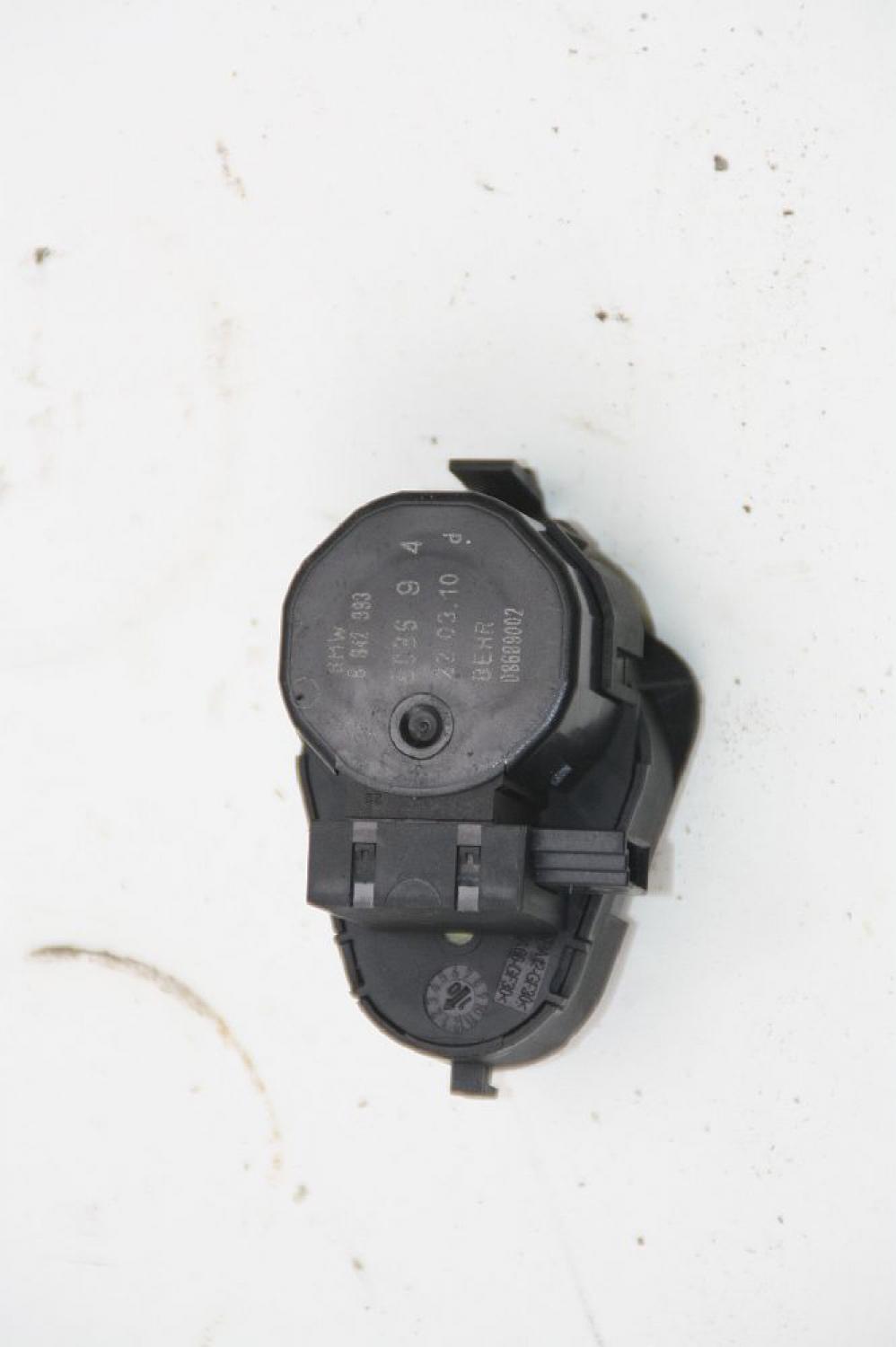 Stellmotor Heizung 6942993 BMW 5er Touring E61