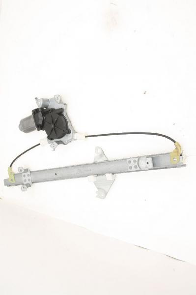 Fensterheber elektrisch hinten links 82731EB300 Nissan PATHFINDER R51