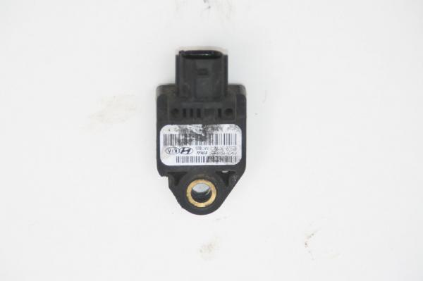 Airbag Sensor links 959203K100 Hyundai SONATA 5 NF