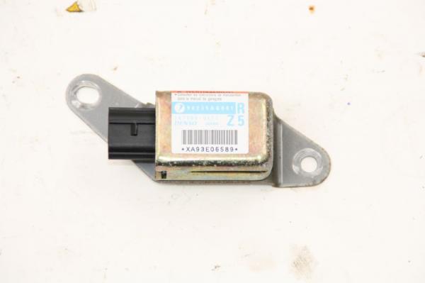 Airbag Sensor rechts 98235AG001R Subaru LEGACY 4 SW