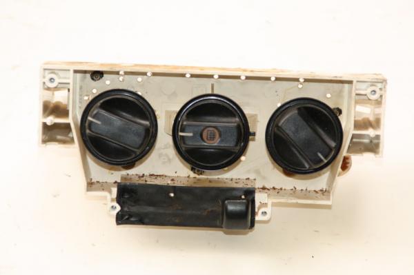 Schalter Heizung 9204175 Opel AGILA A