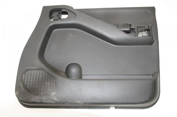 Türverkleidung innen 809004X31A Nissan NAVARA D40
