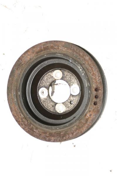 Riemenscheibe MN137104 Mitsubishi OUTLANDER 1