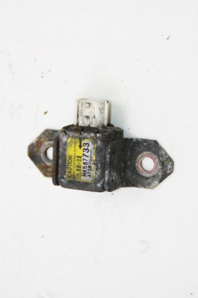 Airbag Sensor links MR587733 Mitsubishi OUTLANDER 1