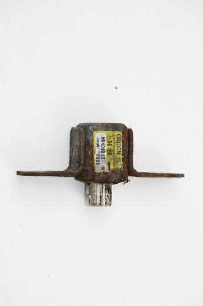 Airbag Sensor links MR409363 Mitsubishi PAJERO 3 V60